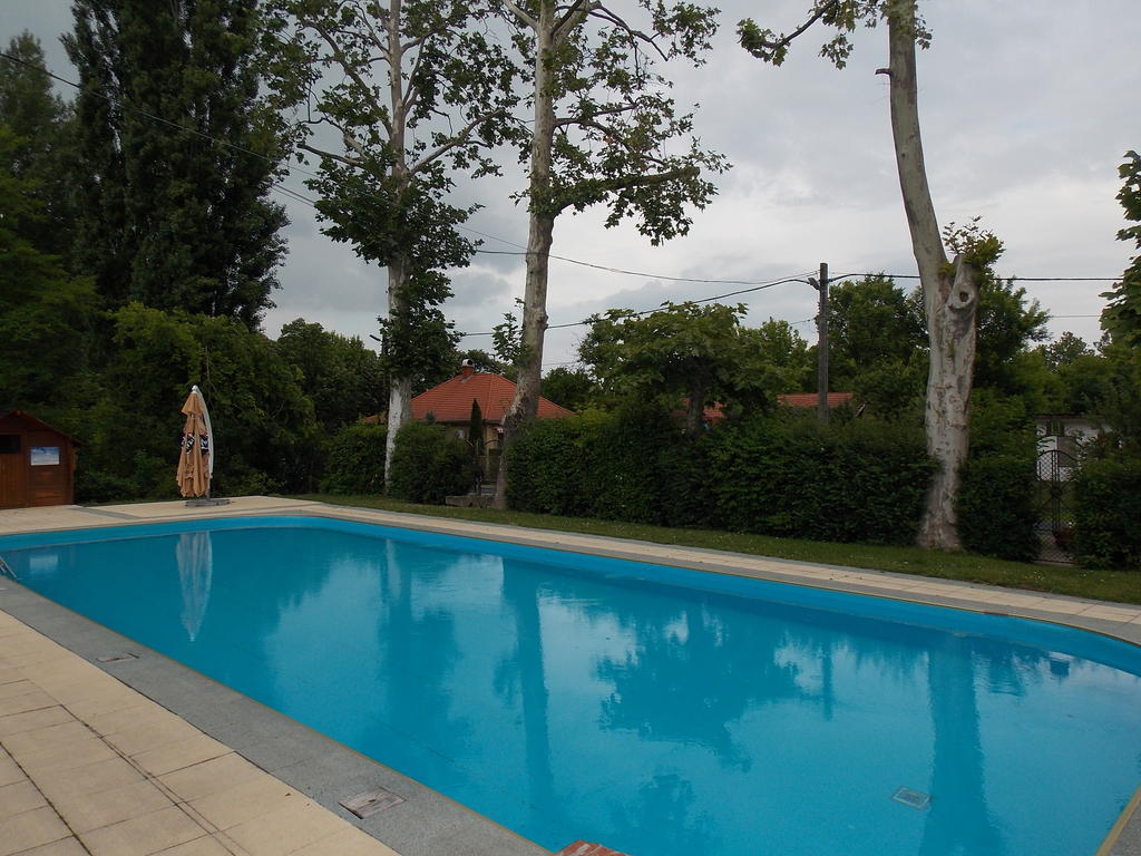 Hotel Family Balatonföldvár Εξωτερικό φωτογραφία